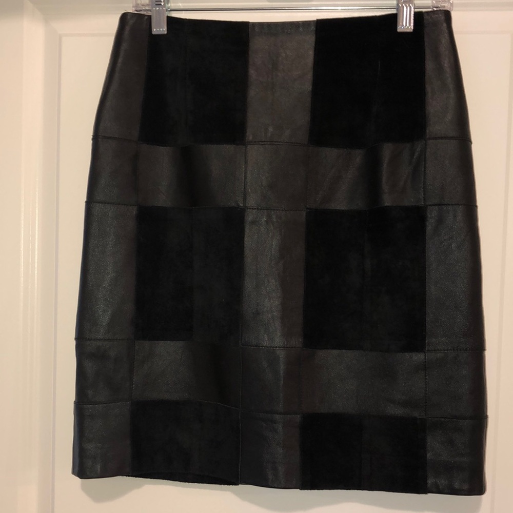 Alfani genuine leather and suede fully lined skirt.